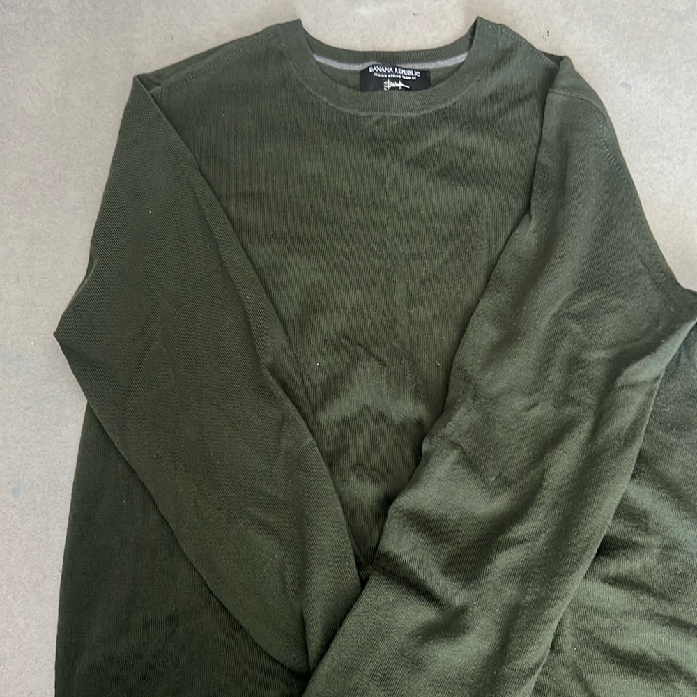 Banana Republic Men's Crewneck Sweater - Dark Green